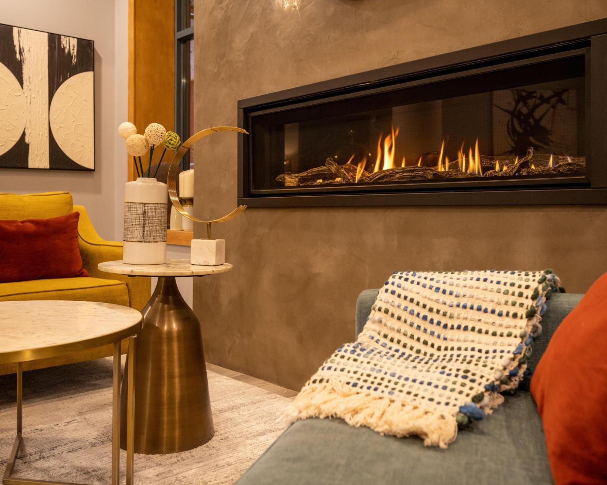 Alpenglow Lodge Bear Wonder One Bedroom By Mva Whistler Ngoại thất bức ảnh